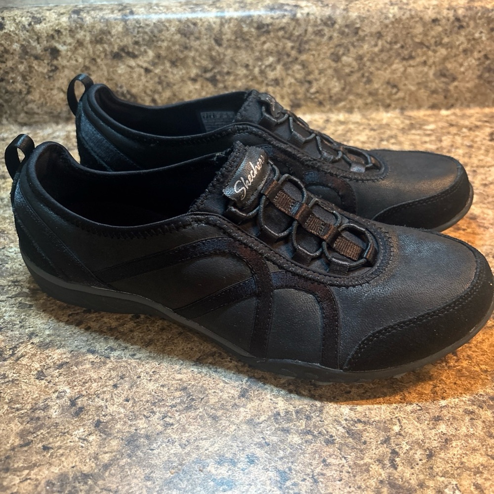 Skechers Black Slip-On Casual Comfort Loafers